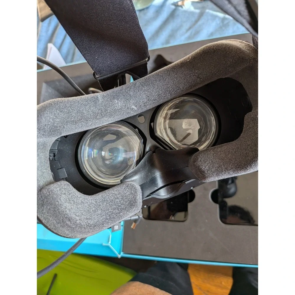 HTC Vive (1st Generation) VR Headset System Lightly Used Virtual Reality